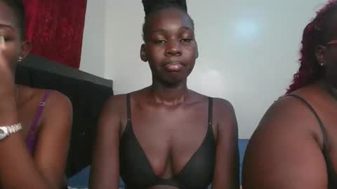 Snapshot of brown_sugar4 chatting on 05.14.26 brown_sugar4 online show from 05.14.26