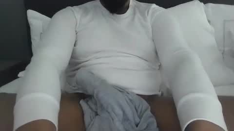 brownbd32 online show from 01.23.25