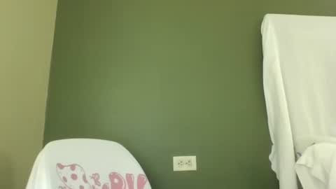 EtherealLilac online show from 03.10.26