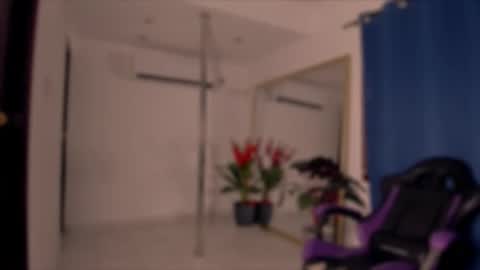 brownvelvet_ online show from 10.25.25