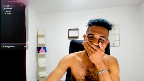 bruce_1111 online show from 09.10.25