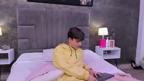 Bruce Hans online show from 02.21.25