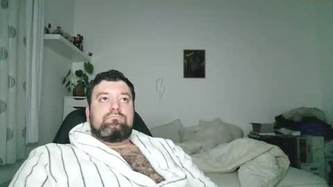 Snapshot of brucemf chatting on 09.29.25 Bruce online show from 09.29.25