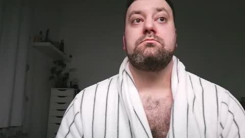 Snapshot of brucemf chatting on 12.17.25 Bruce online show from 12.17.25