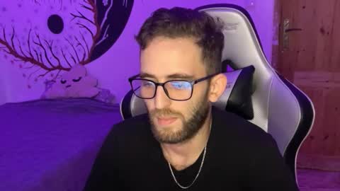 Snapshot of brulink103 chatting on 09.13.25 ganjatalks online show from 09.13.25