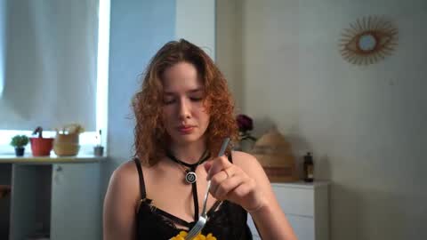 Tess online show from 05.24.26
