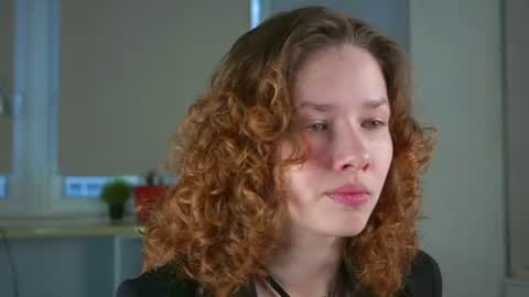 Snapshot of brunaeveritt chatting on 06.29.26 Tess online show from 06.29.26