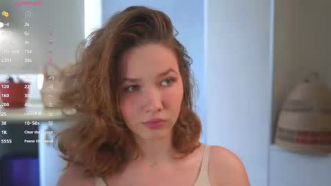 Snapshot of brunaeveritt chatting on 07.17.26 Tess online show from 07.17.26