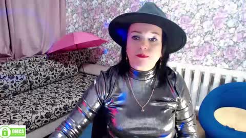 Julia online show from 01.12.25