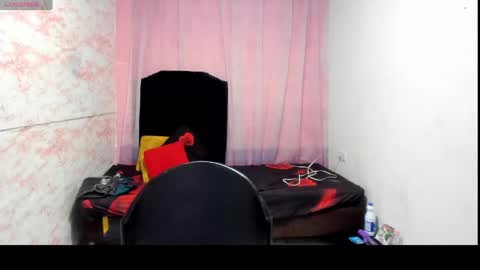 Snapshot of brunette_sasha chatting on 05.27.26 Sasha Brunette online show from 05.27.26