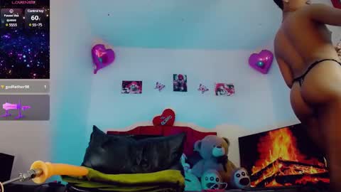 Snapshot of brunettesexy11 chatting on 01.20.25 ChannelR online show from 01.20.25