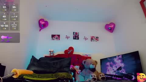 Snapshot of brunettesexy11 chatting on 01.30.25 ChannelR online show from 01.30.25