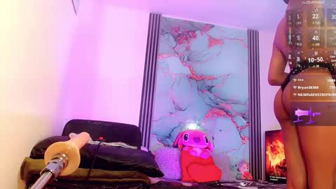 Snapshot of brunettesexy11 chatting on 10.17.25 ChannelR online show from 10.17.25