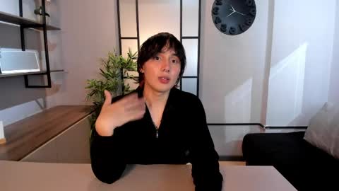 Snapshot of brunodeluca_ chatting on 05.17.26 Bruno online show from 05.17.26