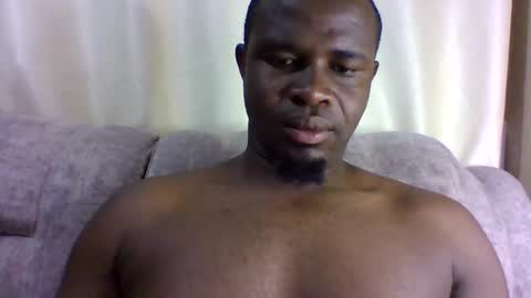 Snapshot of brusedarling chatting on 04.27.26 brucedarling online show from 04.27.26