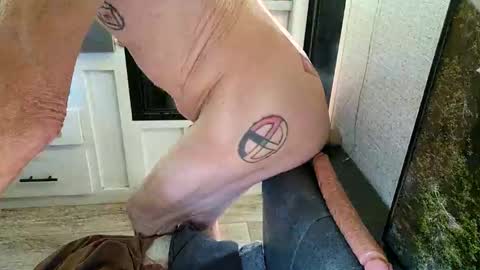 Snapshot of brushsquach chatting on 09.22.25 Steve... aka SkinnieDippin aka TimberTramp online show from 09.22.25