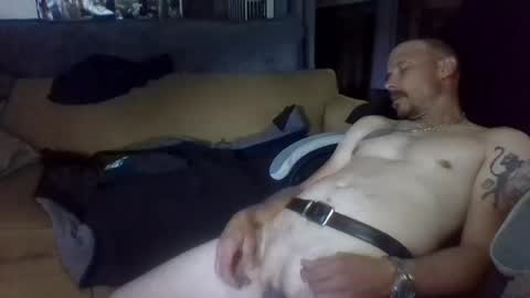 Snapshot of brutal3anddone chatting on 11.19.25 brutal3anddone online show from 11.19.25