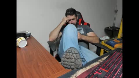 BRUTALMASTER1983 online show from 11.04.25