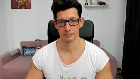 Brutus K online show from 01.08.25