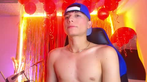 BRYAM INDEPENDENT MODEL online show from 09.24.25