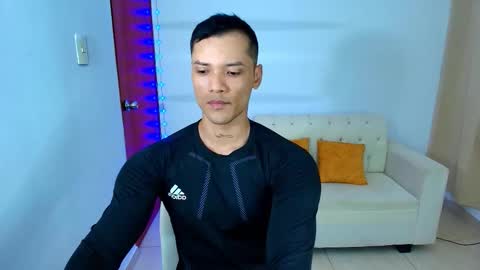 Snapshot of bryan_boy_ chatting on 02.28.26 bryan online show from 02.28.26