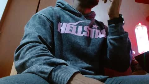 Enjoy the best muscle straws   online show from 02.20.25