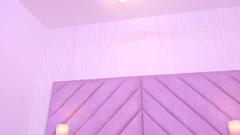 Snapshot of bryannas_ chatting on 12.21.24 Bryannas online show from 12.21.24