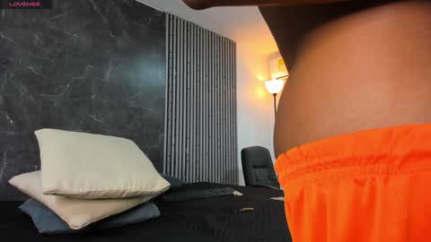 Bryxon  online show from 12.19.24