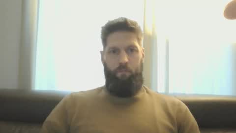 bubblebee1982 online show from 12.05.24