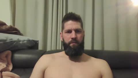 bubblebee1982 online show from 01.14.25