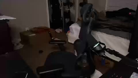 BubblebuttBdn online show from 10.11.25