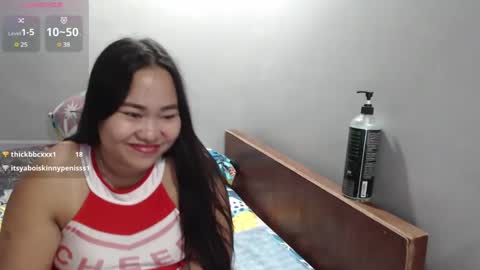 Snapshot of bubblebuttpinay chatting on 02.27.25 Sunshine online show from 02.27.25