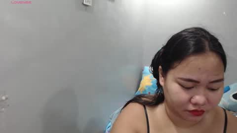 Snapshot of bubblebuttpinay chatting on 10.26.25 Sunshine online show from 10.26.25