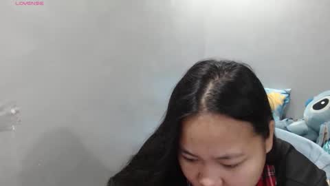 Snapshot of bubblebuttpinay chatting on 11.03.25 Sunshine online show from 11.03.25