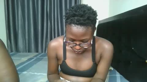 Bubbly online show from 11.15.25