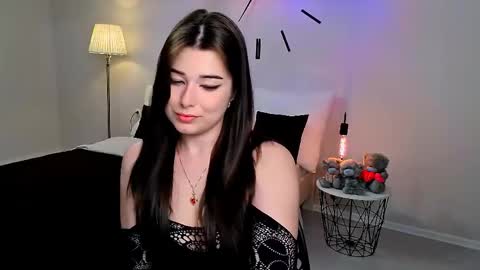 Snapshot of buckssbunny chatting on 04.30.26 Ari online show from 04.30.26