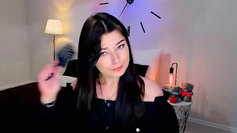 Snapshot of buckssbunny chatting on 05.18.26 Ari online show from 05.18.26