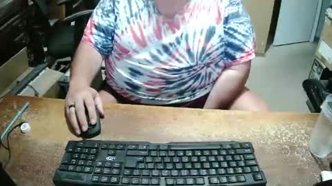 Bucku2 online show from 10.16.25