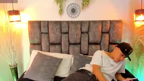 Snapshot of buda_cataleya chatting on 03.25.26 buda cataleya online show from 03.25.26