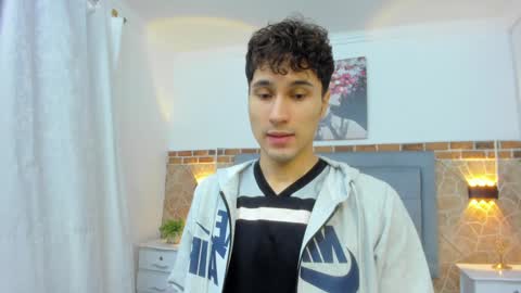 Snapshot of buddy_whitte chatting on 02.03.25 Buddy Whitte online show from 02.03.25