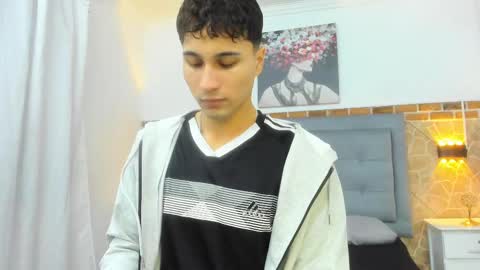 Snapshot of buddy_whitte chatting on 02.17.25 Buddy Whitte online show from 02.17.25