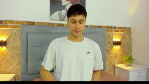 Snapshot of buddy_whitte chatting on 02.22.25 Buddy Whitte online show from 02.22.25