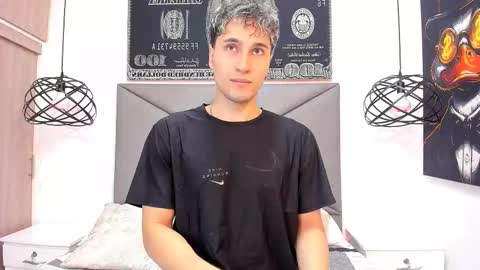 Snapshot of buddy_whitte chatting on 11.11.25 Buddy Whitte online show from 11.11.25