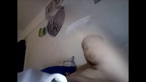 Snapshot of bugbadben chatting on 04.01.26 Benpugh online show from 04.01.26