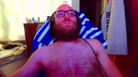Snapshot of buhalteris chatting on 07.12.26 Lukas online show from 07.12.26