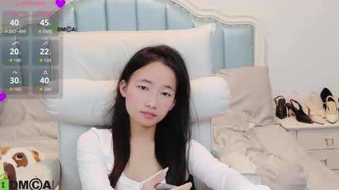 Sandy----xx online show from 12.19.25