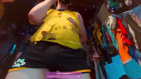 Snapshot of bulgetasticc chatting on 02.14.26 BulgetasticC online show from 02.14.26