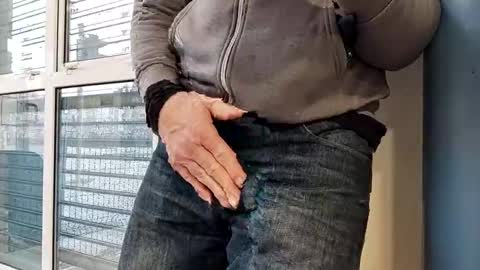 ejaculation for 250 online show from 02.02.25