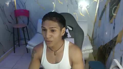 Snapshot of bull_cam chatting on 01.17.26 bull_cam online show from 01.17.26