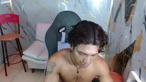 Snapshot of bull_cam chatting on 02.02.26 bull_cam online show from 02.02.26